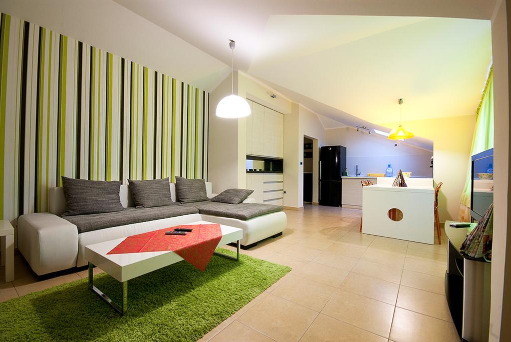 Domador Rooms & Apartments Becici  Exterior photo