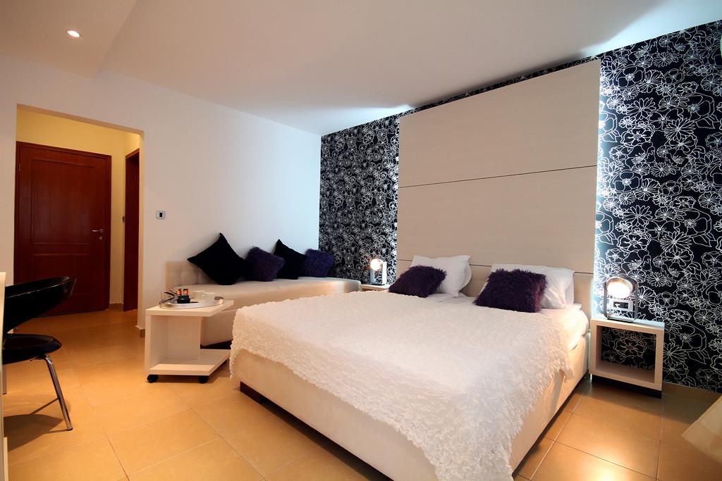 Domador Rooms & Apartments Becici  Exterior photo