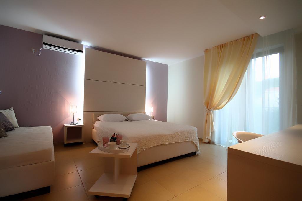 Domador Rooms & Apartments Becici  Exterior photo