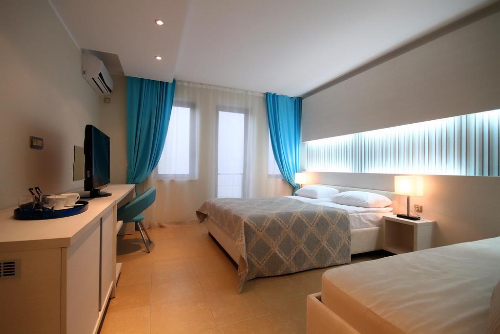 Domador Rooms & Apartments Becici  Exterior photo